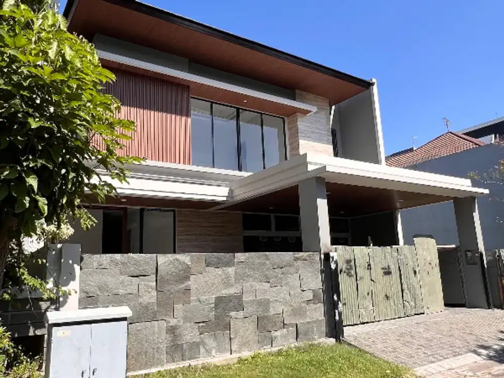 Rumah Pakuwon City minimalis san antonio baru gress