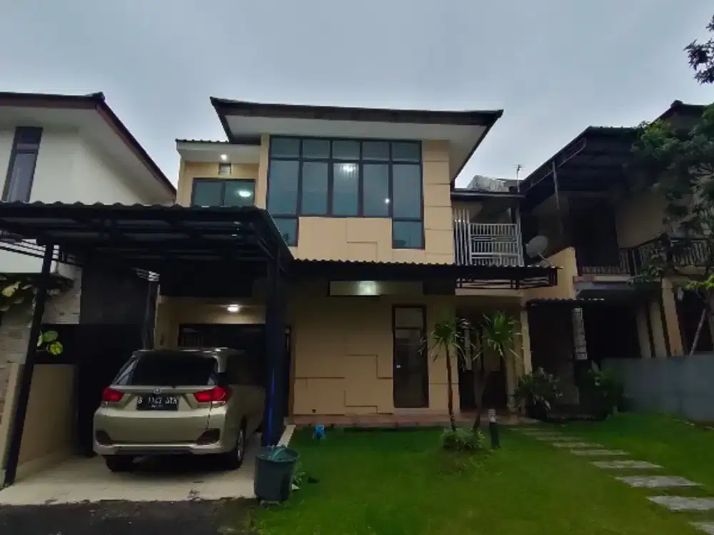 dijual cepat rumah dua lantai di sentul city