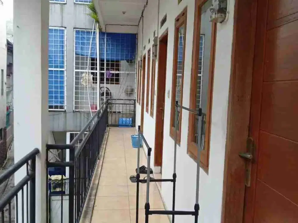DI JUAL KOST MURAH FULL ISI