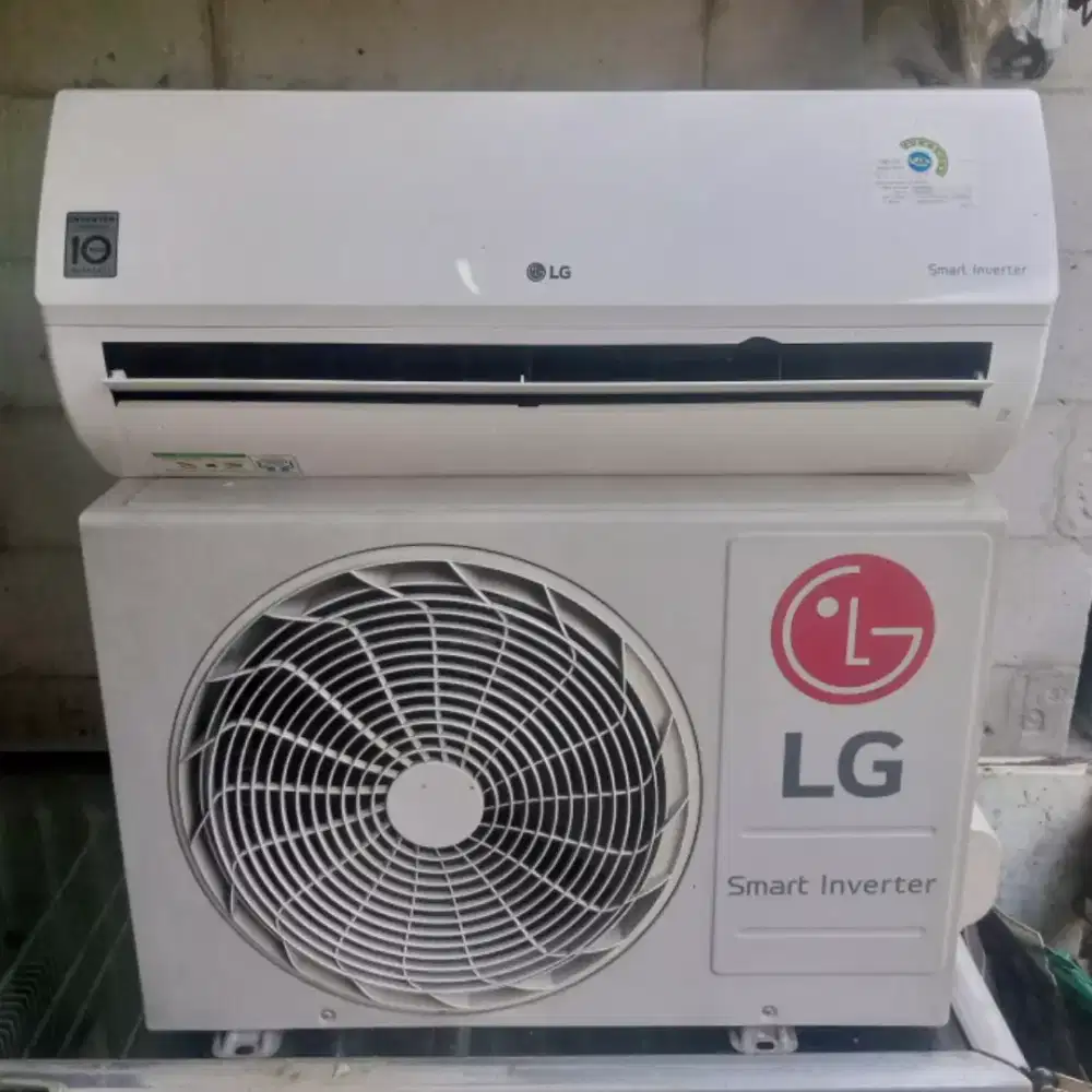 AC LG Smart Inverter 0.5 PK Second Mulus Like New (Unit Only)