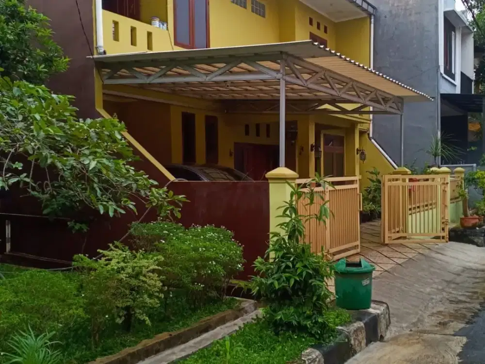 Rumah Qozy Dekat Tol di Komp Bumi Cimanggis Indah