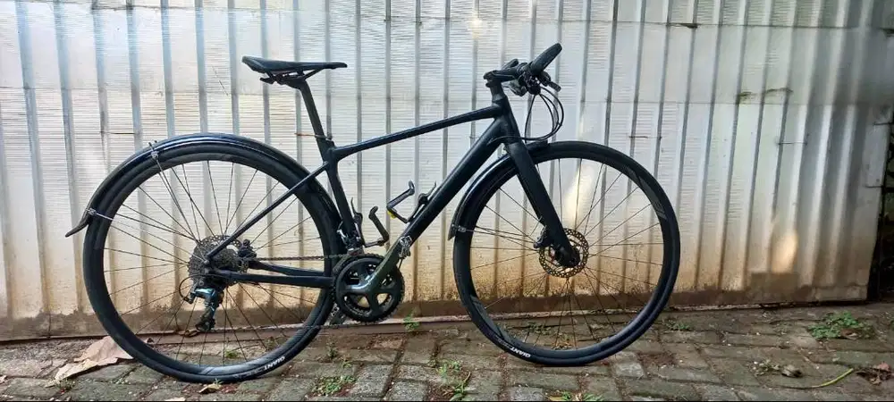 Giant Gravel Flat Bar (Pembelian Juni 2021, Jarang Dipake)