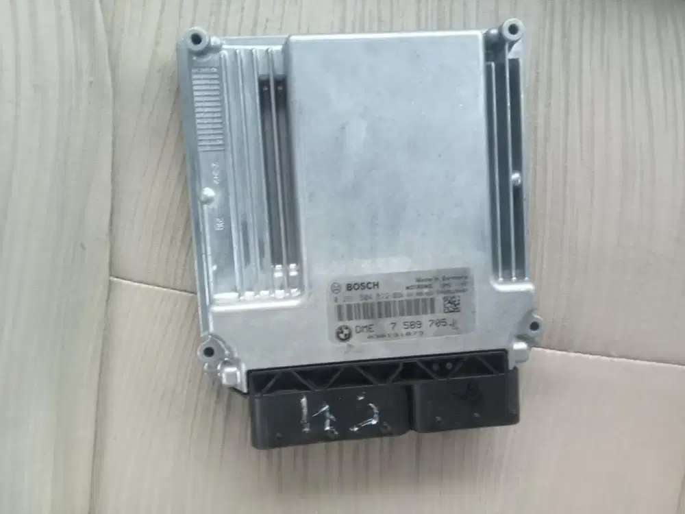 ECU bmw 320i 2008 non LCI
