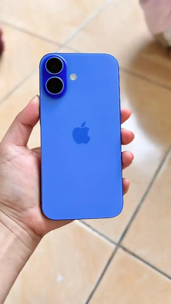 IPHONE 16 BASIC Ultramarine
