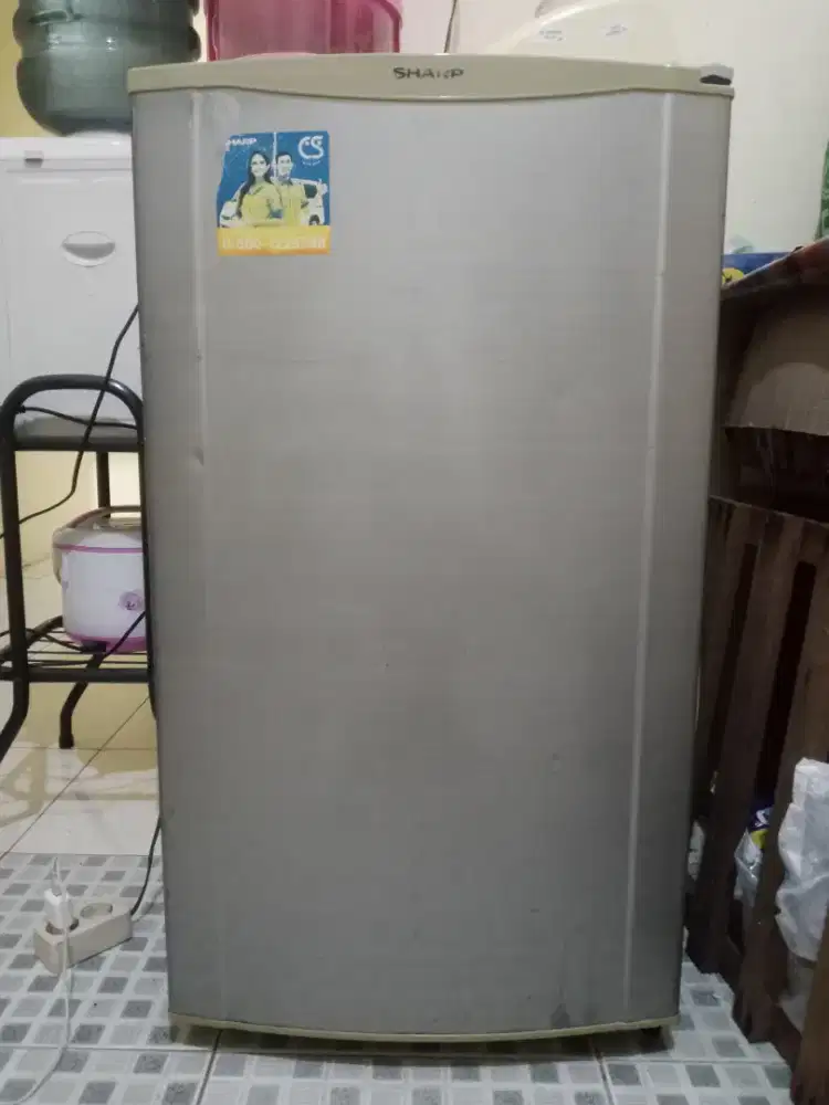 Prelove kulkas SHARP 1 pintu
