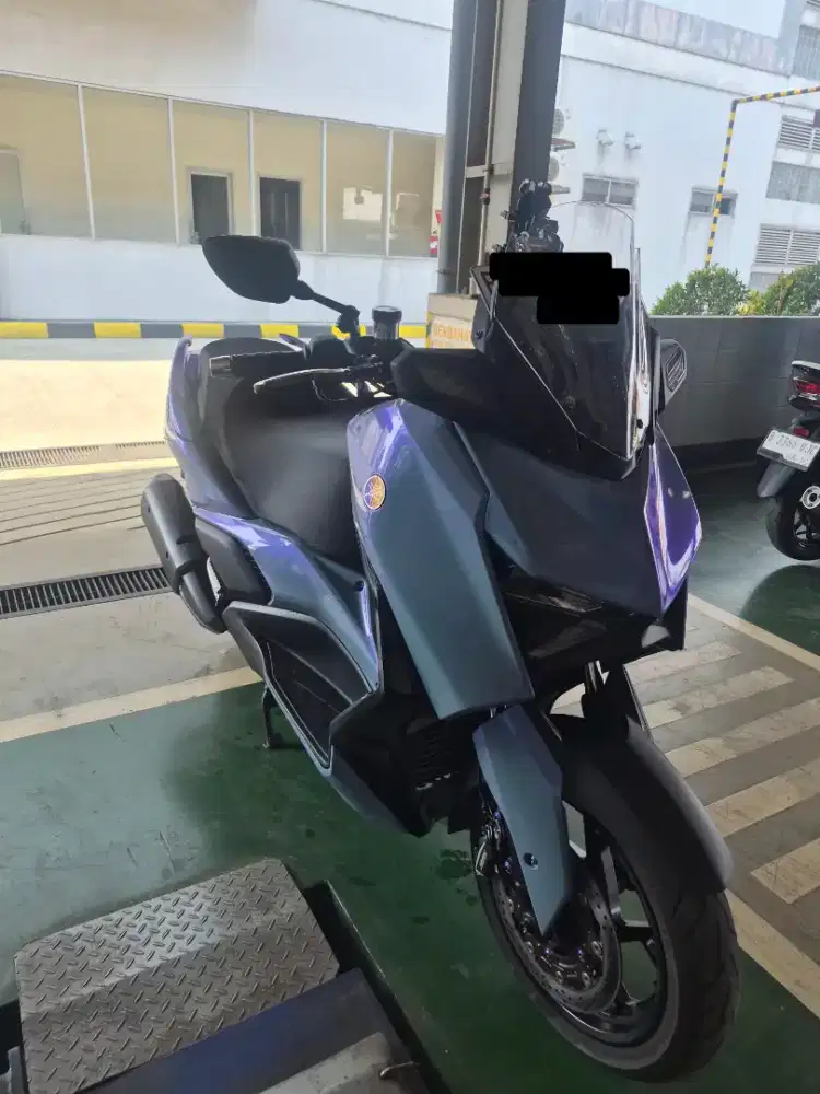 Xmax connected 2023