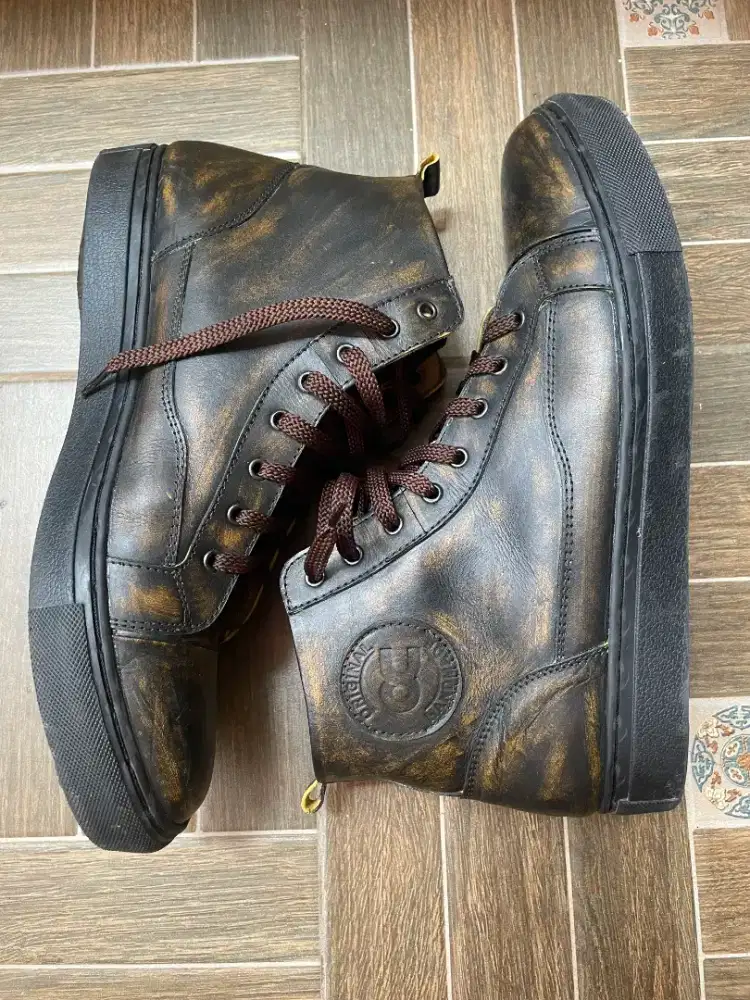 Sepatu Sneaker Boot Pria OC Sajiwa – Kulit Asli Premium Brush Off