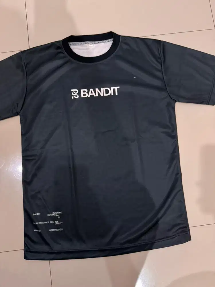 Kaos Running Bandit Hitam Preloved