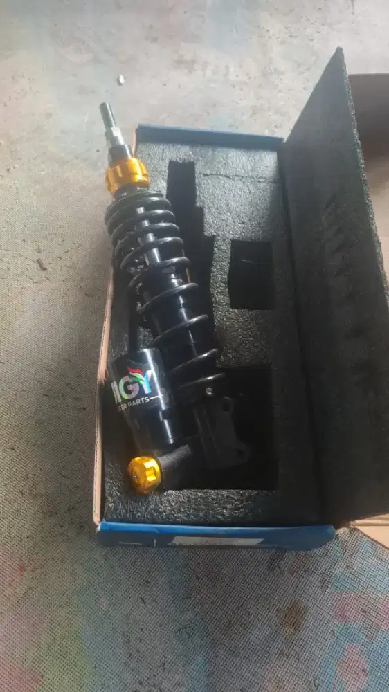 Shock depan vesmet luigy sprint