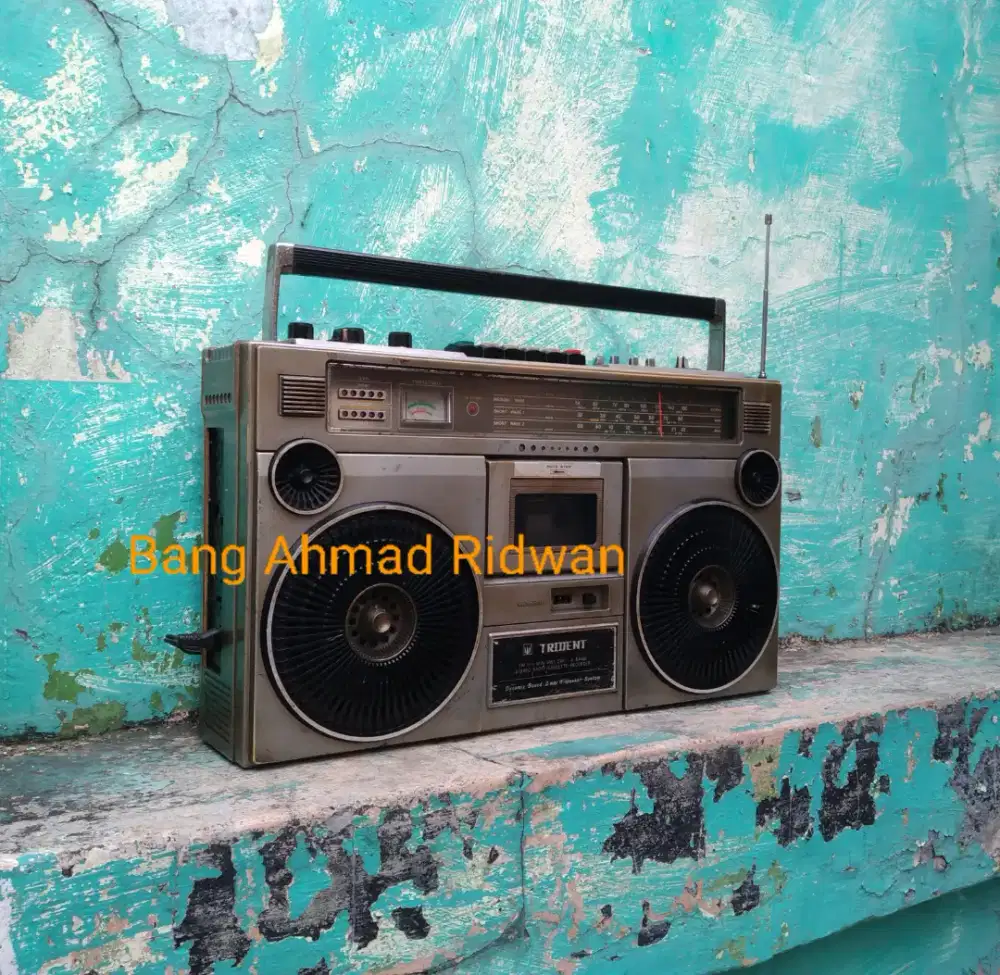 FM AM SW radio tape kaset pita antik jadul klasik TRIDENT kuno tua