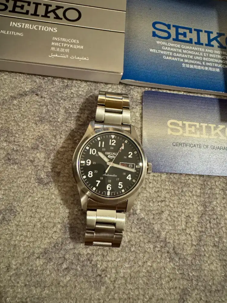 Seiko SRPG27K1 casio orient citizen