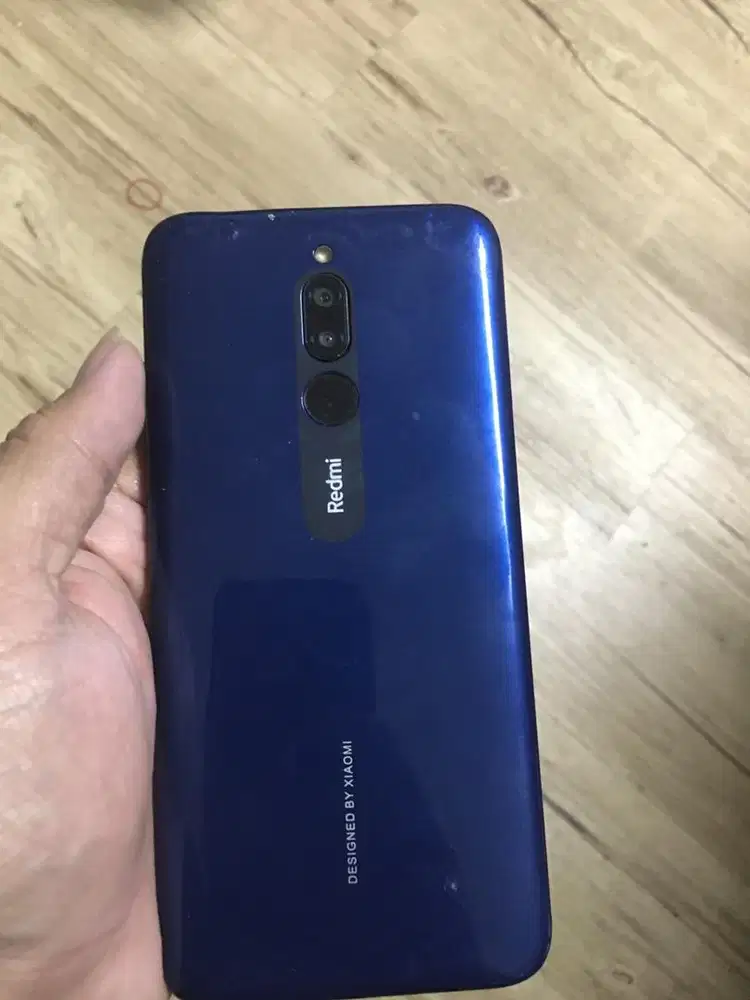Redmi 8 minus LCD retak