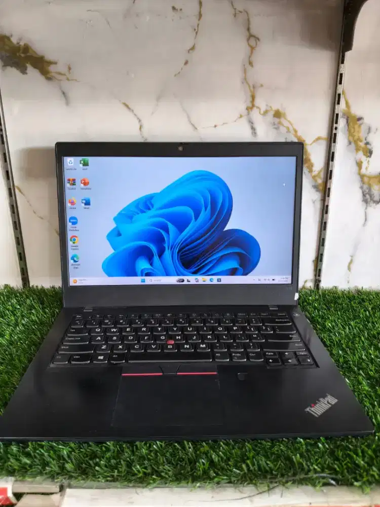 YANG BUTUH LAPTOP MURAH MERIAH BISA KREDIT TANPA DP TUKAR TAMBAH BISA