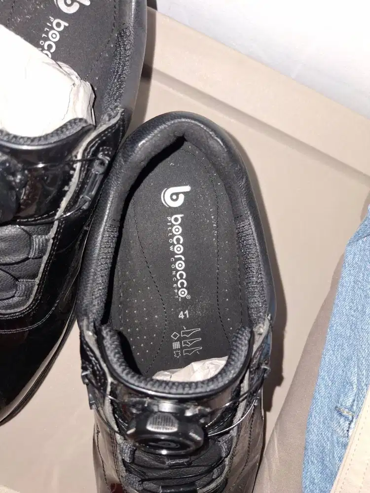 jual sepatu bekas merk Bocorocco