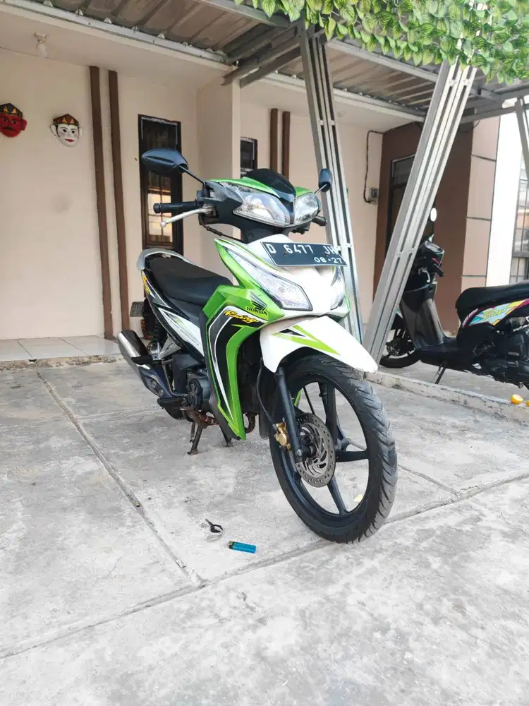 honda blade 2012