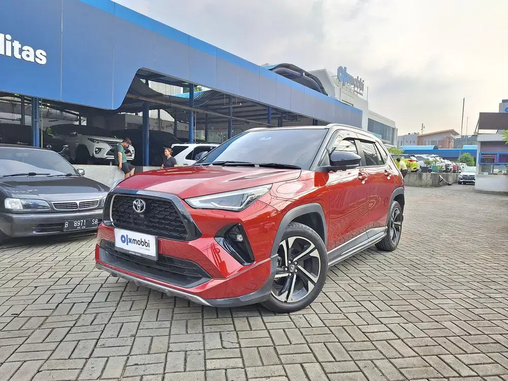 TDP 1 JUTA Toyota Yaris Cross 1.5 S GR TSS Bensin-AT 2023 Orange CDIWB