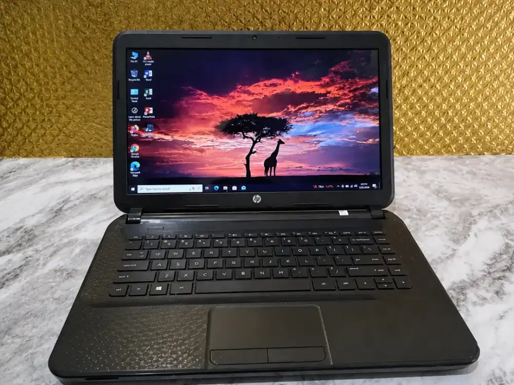Jual rugi laptop HP 14 siapa cepat dia DAPAT