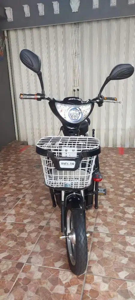 Sepeda Listrik Selis Murai kondisi mulus