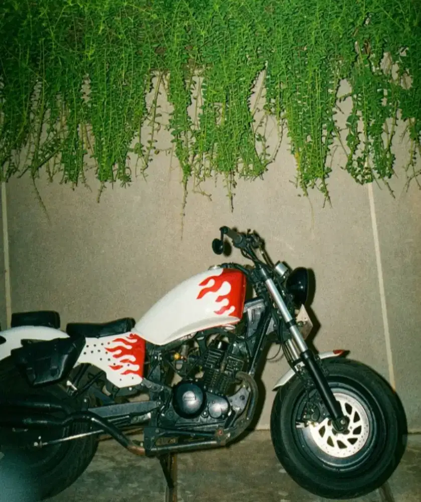 MOTOR BOBBER CUSTOM BYSON 2013