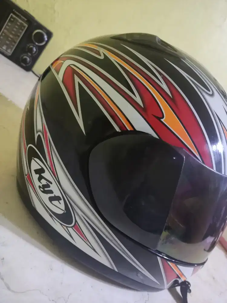 Helm KYT  Full face ORI