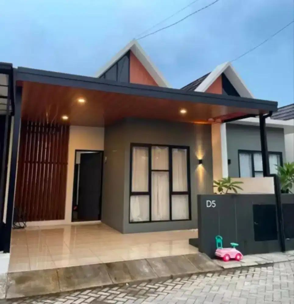 Pemasangan kanopi alderon/spandek dan rangka baja ringan