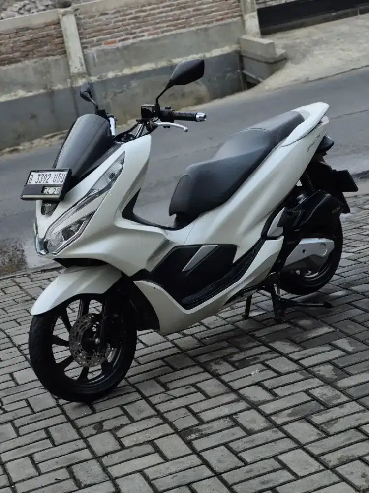 Honda New PCX 150 CBS 2019 Putih | KM 35 Ribu | Mulus