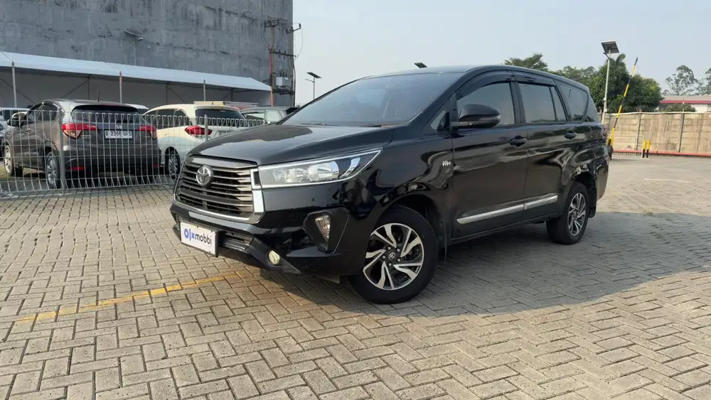 TDP 1 JUTA Toyota Kijang Innova 2.0 G Bensin-AT 2021 Hitam CBRYB