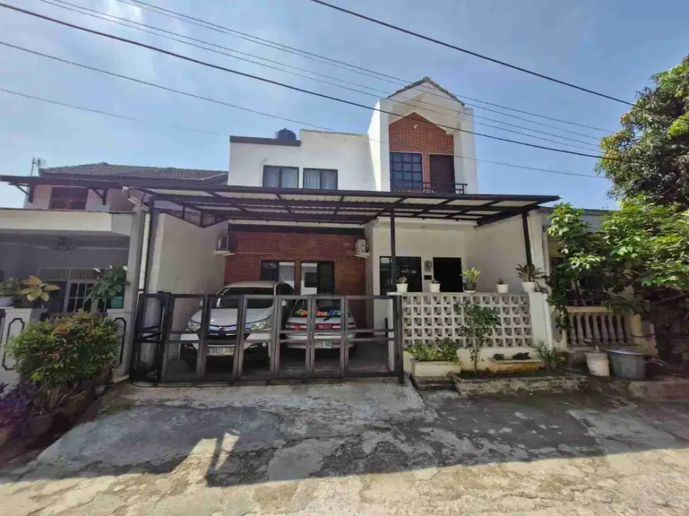 Dijual rumah 2 lantai di perum Kopasus Pelita 1, Tapos Depok