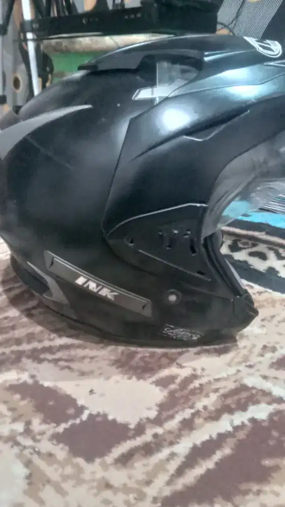 Monggo yg minat helm ink original kondisi 80 % msh layak pakai