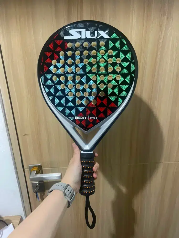 Jual / WTS / FOR SALE Raket Padel - SIUX BEAT CONTROL 2