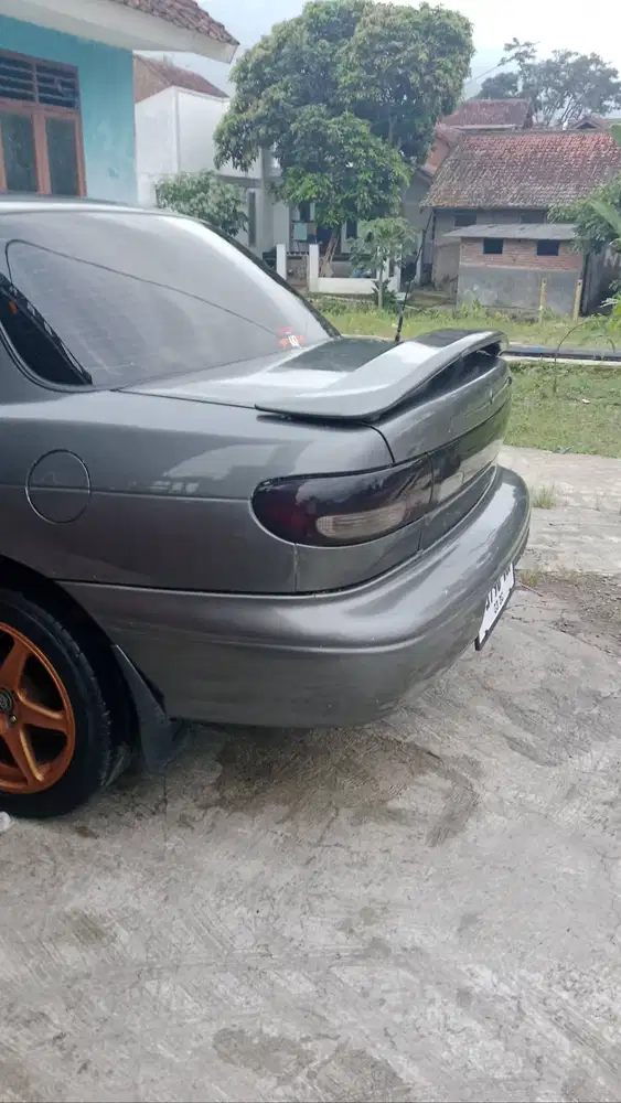 SEDAN TIMOR / S 515