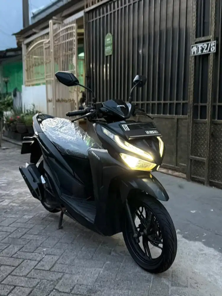 KM 10rb! Honda Vario 150 CBS KEYLES 2018 PAJAK JUNI 2026