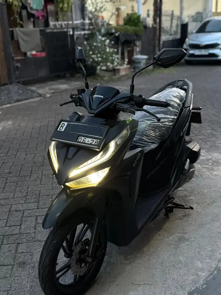 KM 10rb! Honda Vario 150 CBS KEYLES 2018 PAJAK JUNI 2026