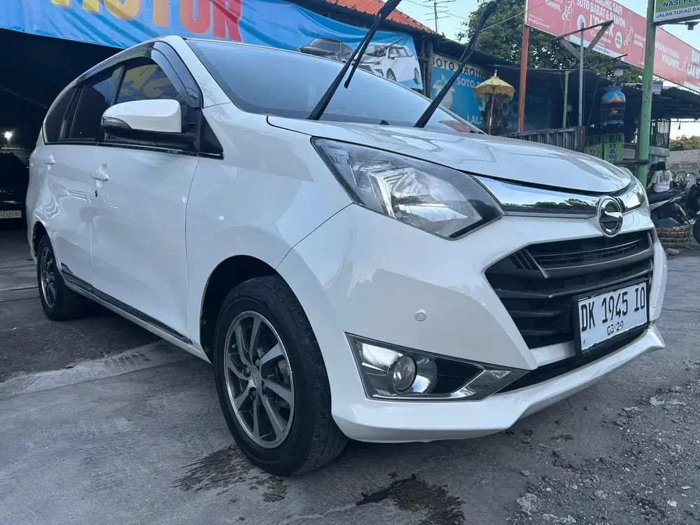 sigra R dlx 2019 asli bali // DP 4 jt