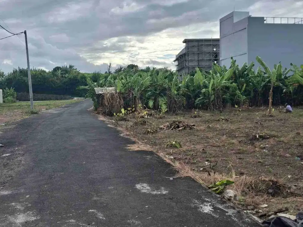 DIJUAL TANAH LINGKUNGAN VILLA DEKAT KE PANTAI