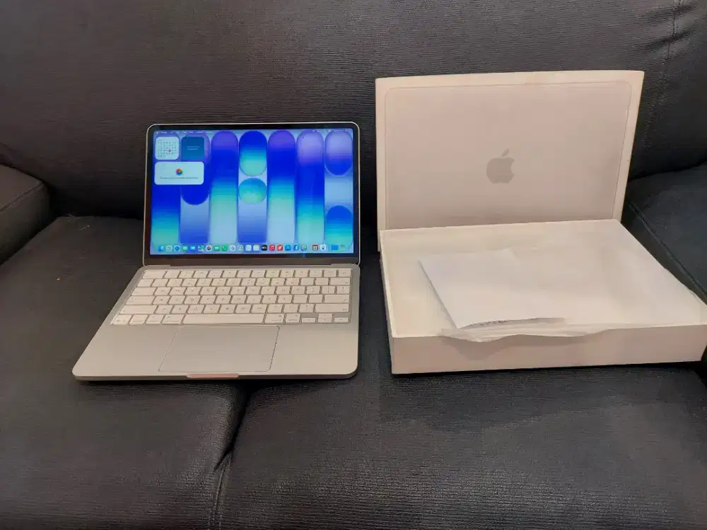 Macbook neo 8/256 garansi resmi ibox on juni 2027