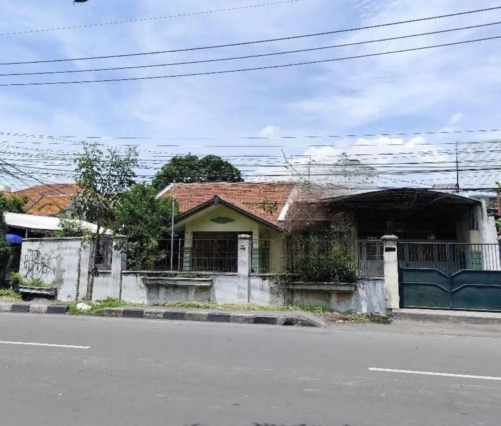 DIJUAL RUMAH KOMERSIAL RAYA MERR SURABAYA 0 JL RAYA STRATEGIS HOOK