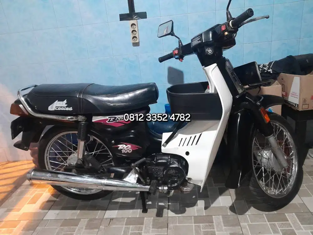 Suzuki Bravo RC 100