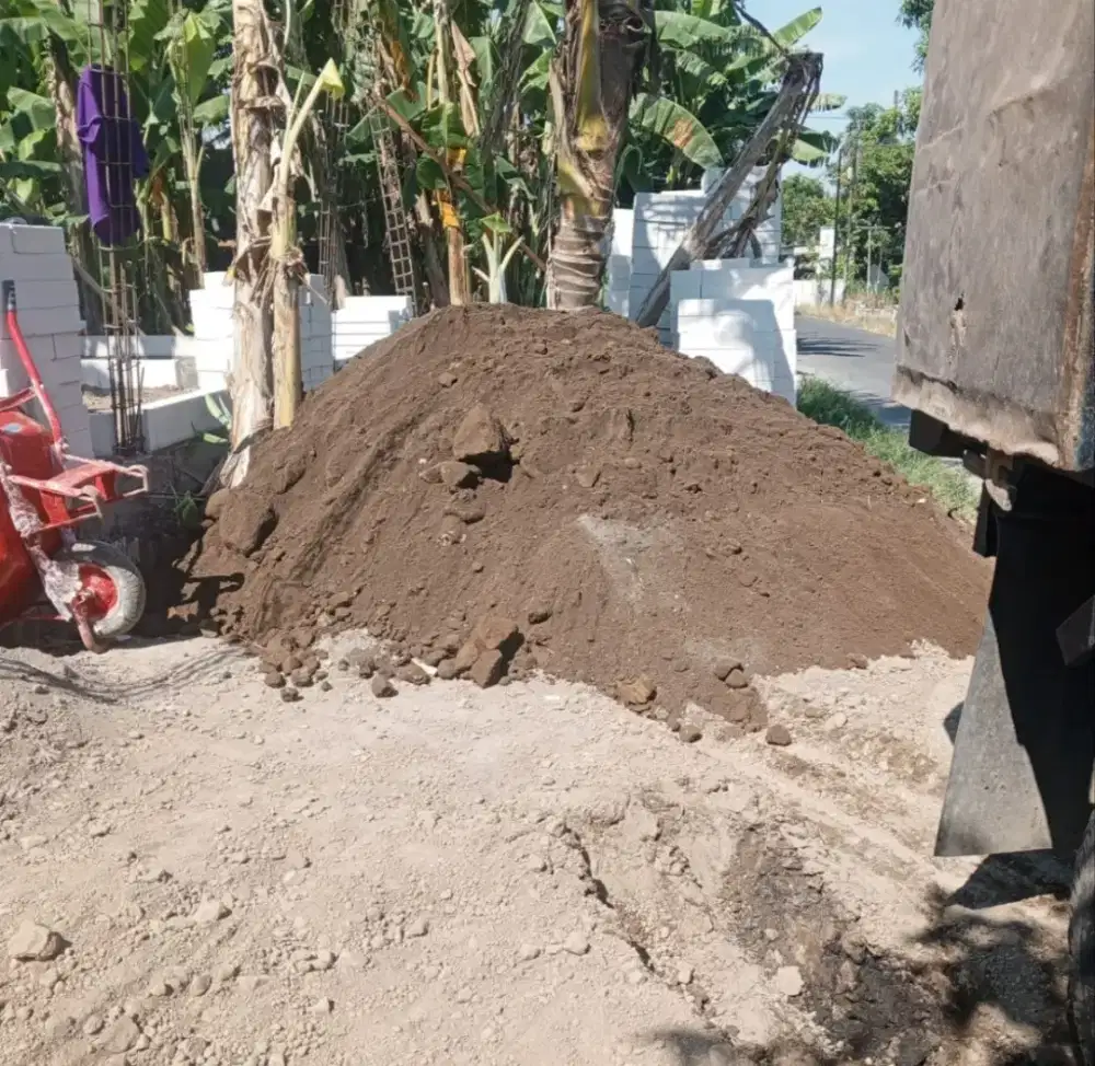 Segala urukan dan tanah taman