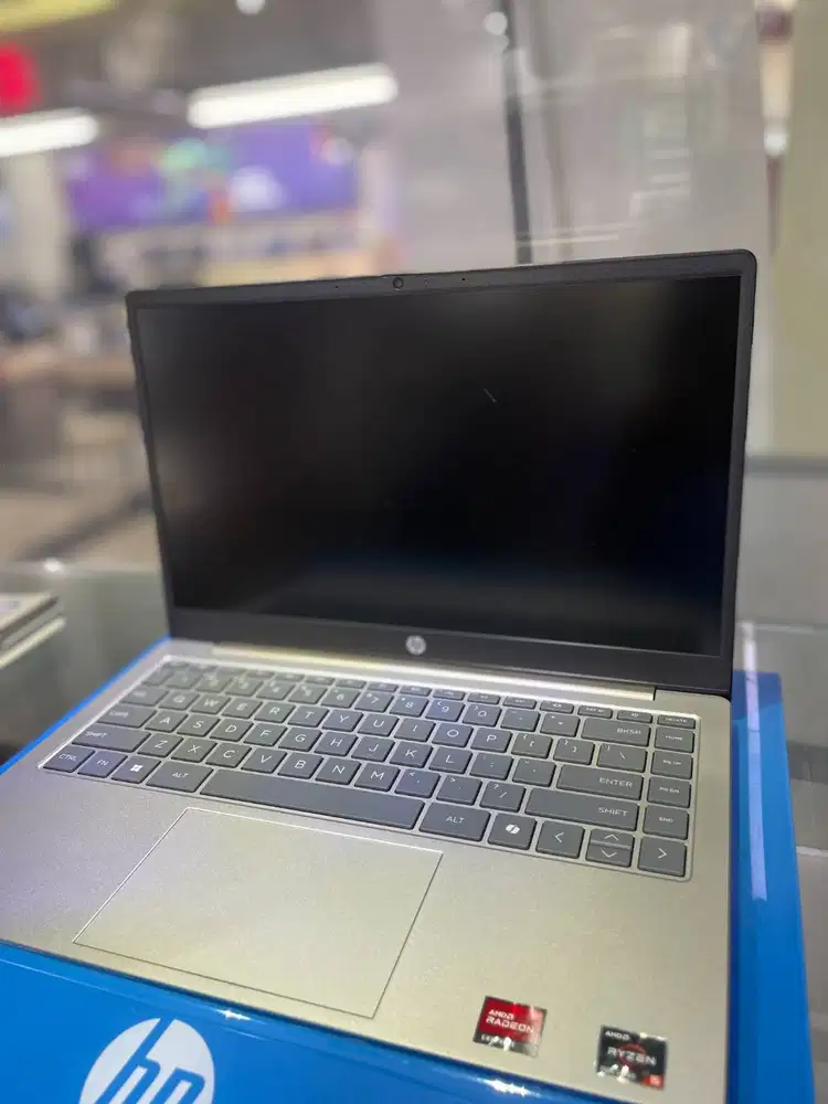 Laptop grafis barumurah Ryzen 5 7530U 8GB SSD 512GB 14″ FHD W11+OH2024