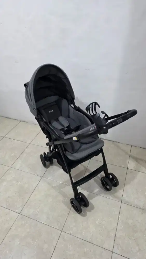 Stroller Joie sma baggi 4WD , Stroller 2 sisi mulus