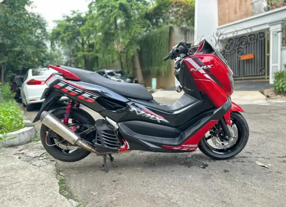Nmax 2018 merah