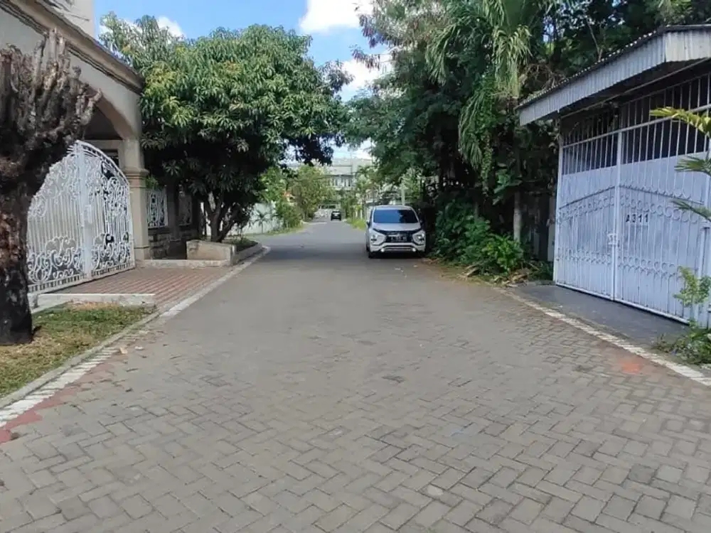 Termurah Se-Dharmahusada Indah! Rumah Luas 300m² Surabaya Timur Cuma 3.5M Nego! (Bjr-016)