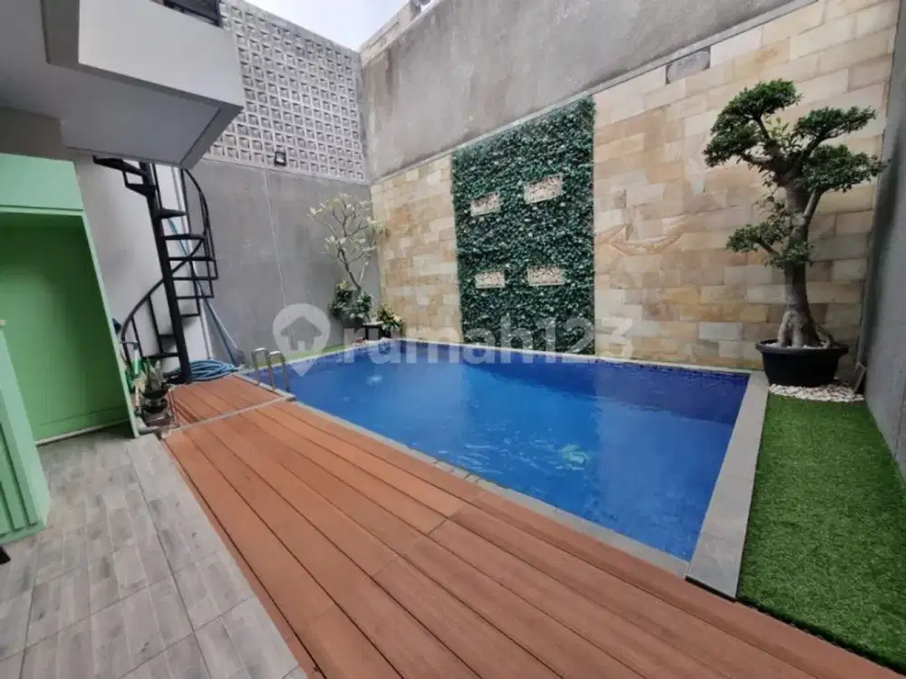 Rumah Minimalis Siap Huni Ada Kolam Renang Kota Baru Bandung