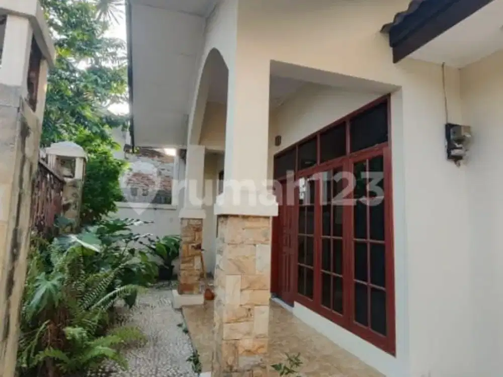 Rumah Asri Bagus Siap Huni di Cimindi Cimahi