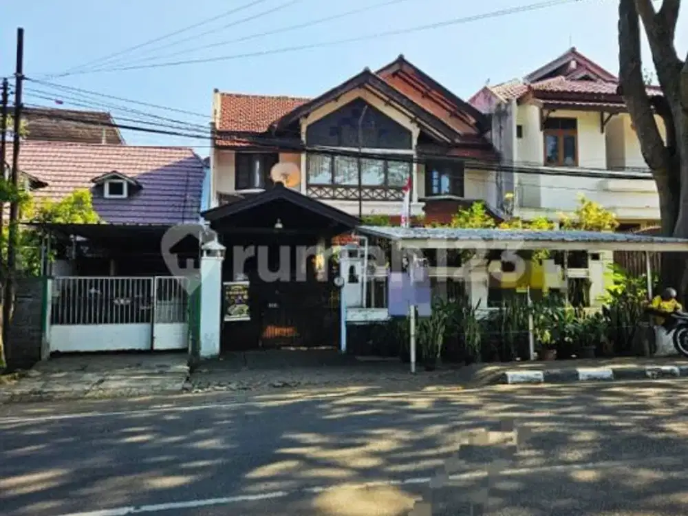 Rumah Strategis Maindroad Sarijadi Pasteur Bandung