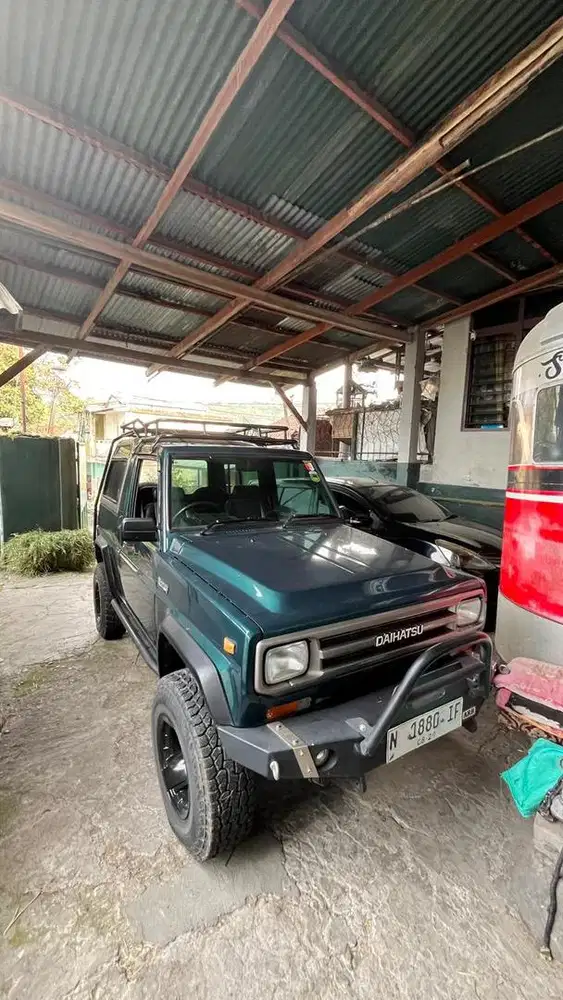 Taft Rocky F69 Diesel thn 1990 4x4 Tambahan Normal Aktif