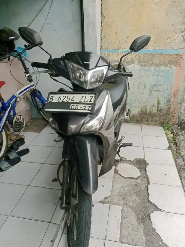 Dijual Supra x helm in tahun 2014, 7 juta aja