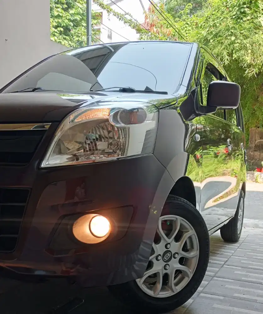 SUZUKI KARIMUN WAGON R