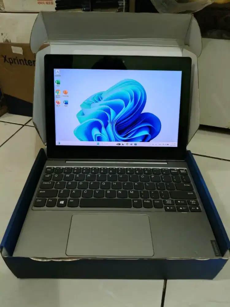 Laptop Lenovo Ideapad D330 Ram 8Gb Storage 128Gb Masih Mulus, lengkap